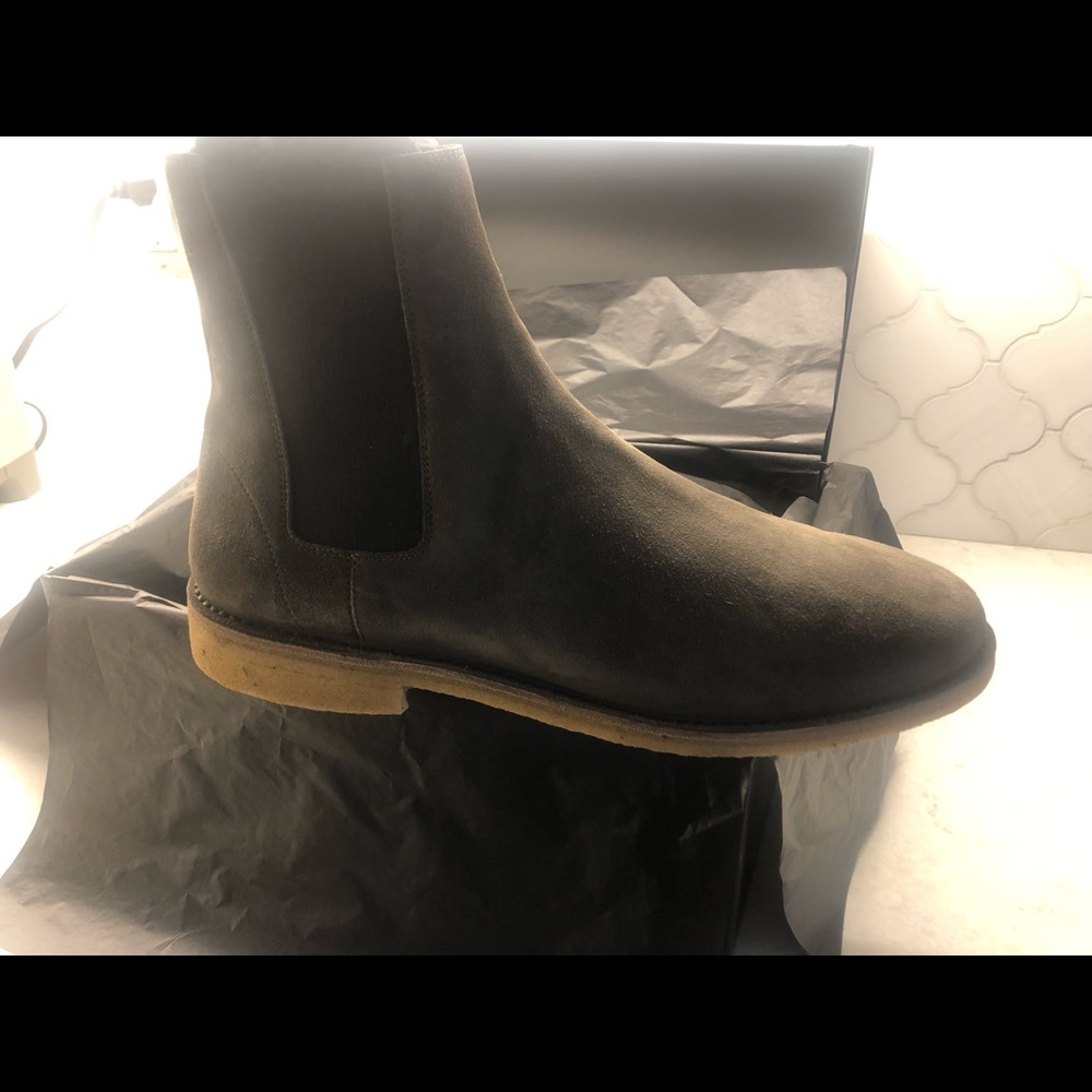 Mens Saint Laurent Chelsea Boots